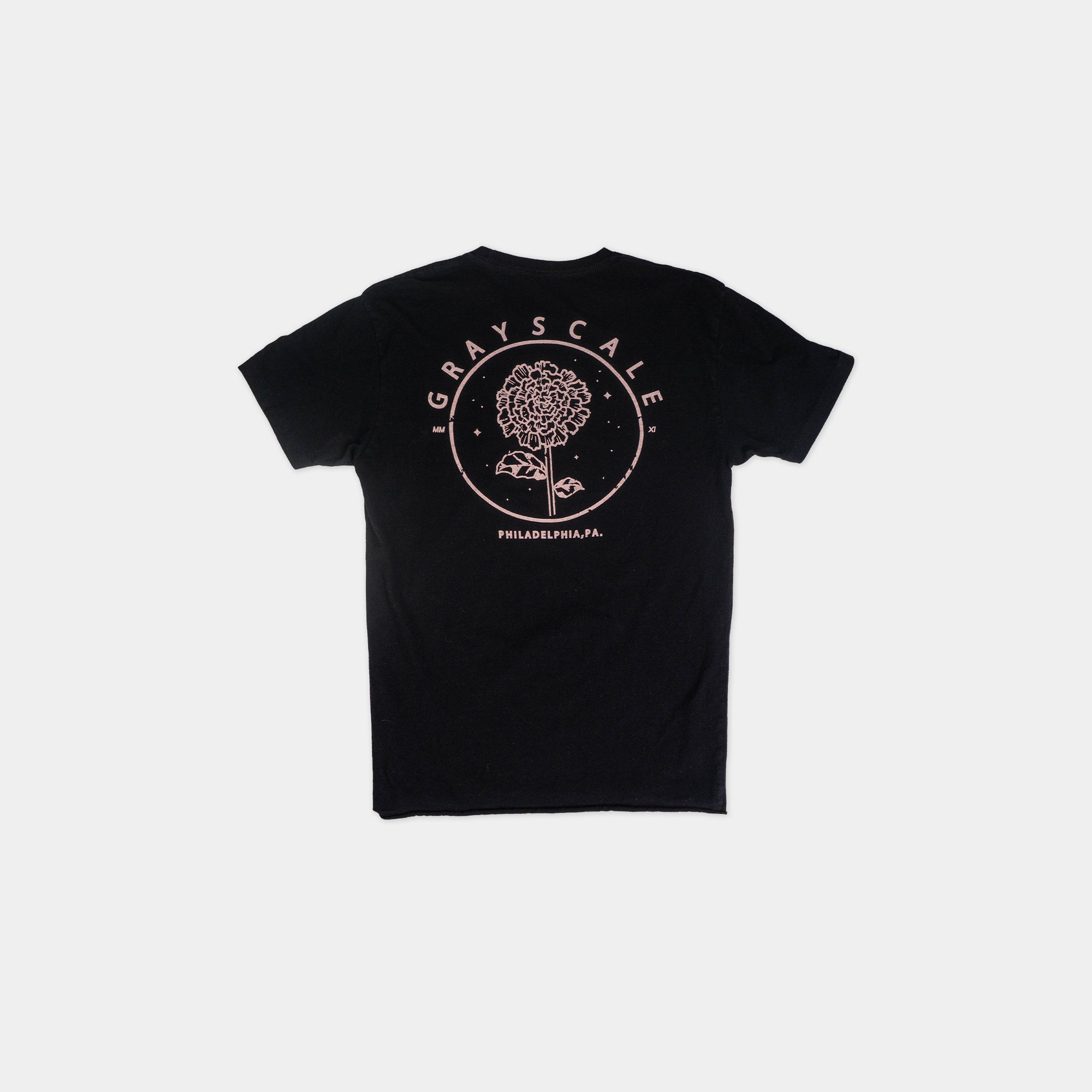 Classic Mum Tee - Black